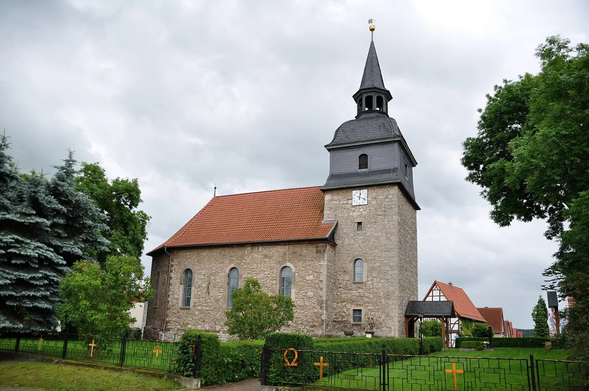 Kirche Apostel Simon und Judas, Am Ohmberg