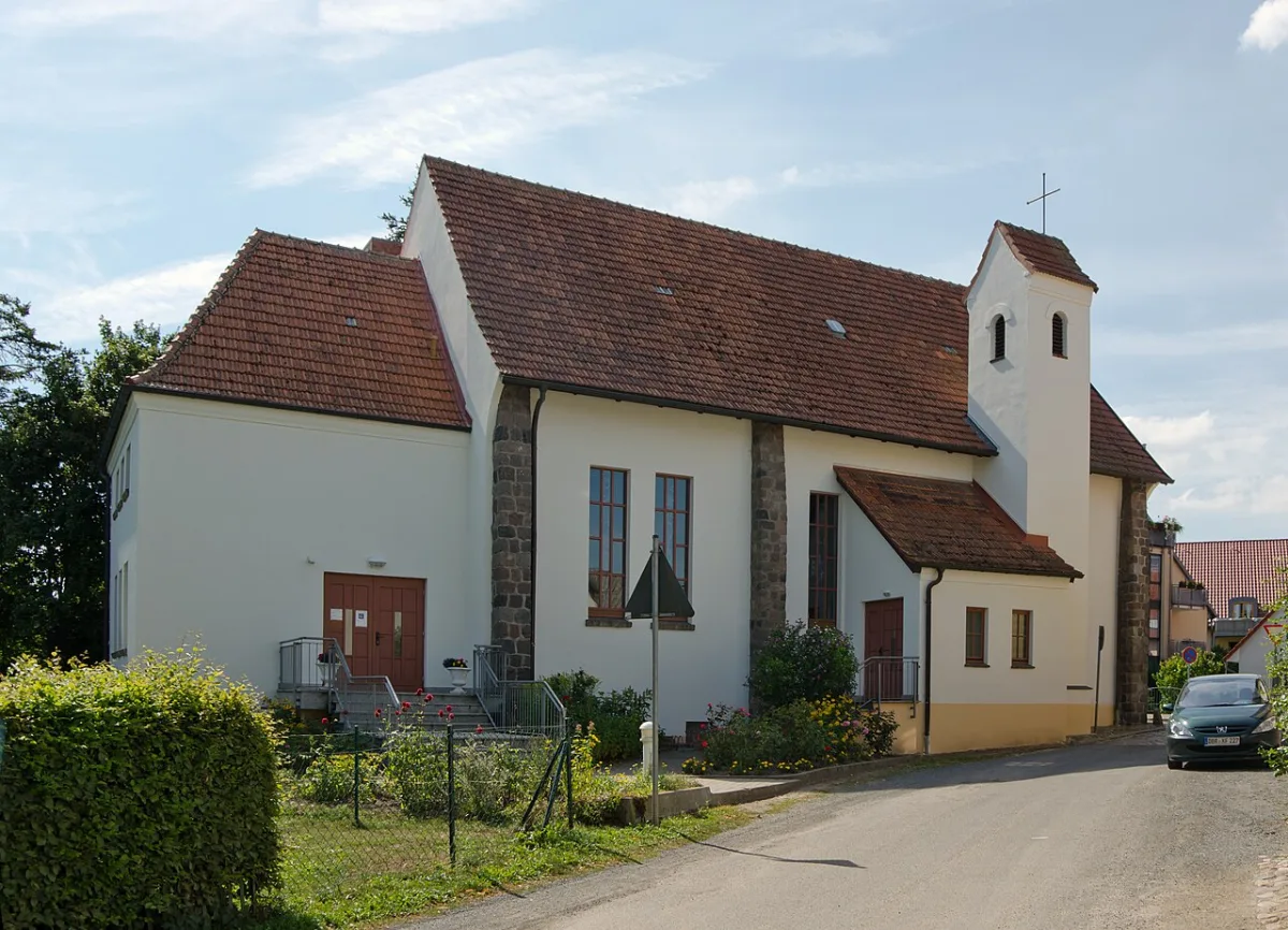St. Josef, Schwaan