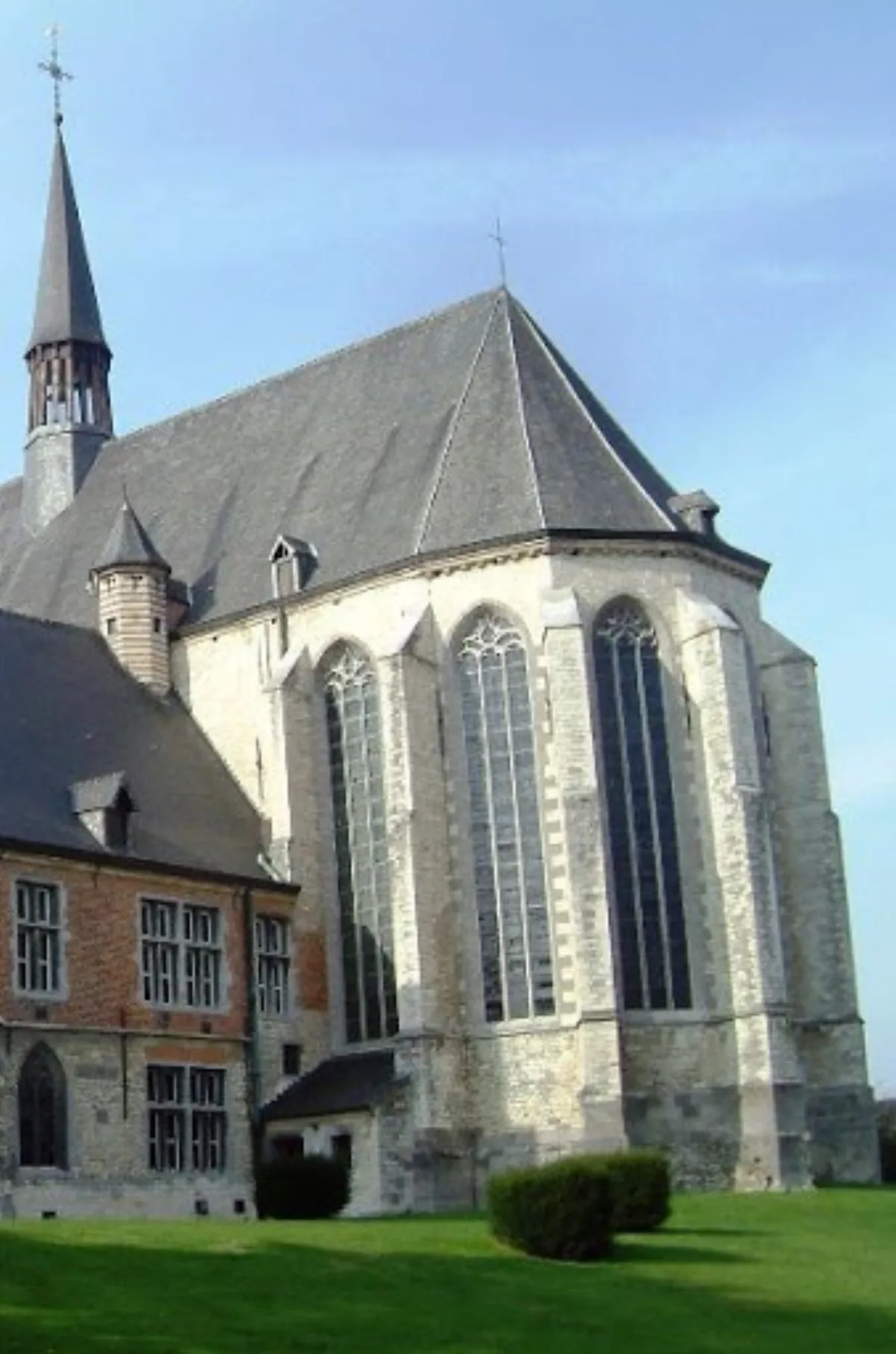 Saints-Jean-l'Évangéliste-et-Nicolas, Nivelles