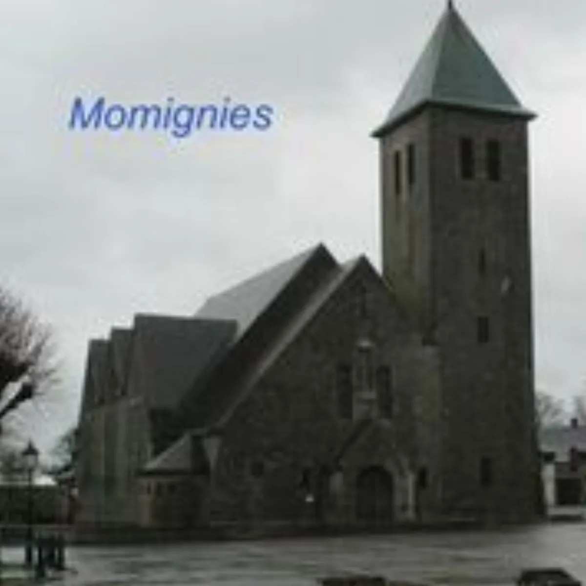Saint Amand, Momignies