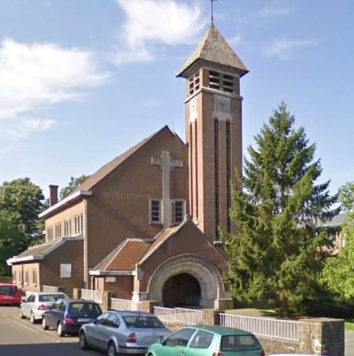 Notre Dame de la Compassion, Haine Saint Paul