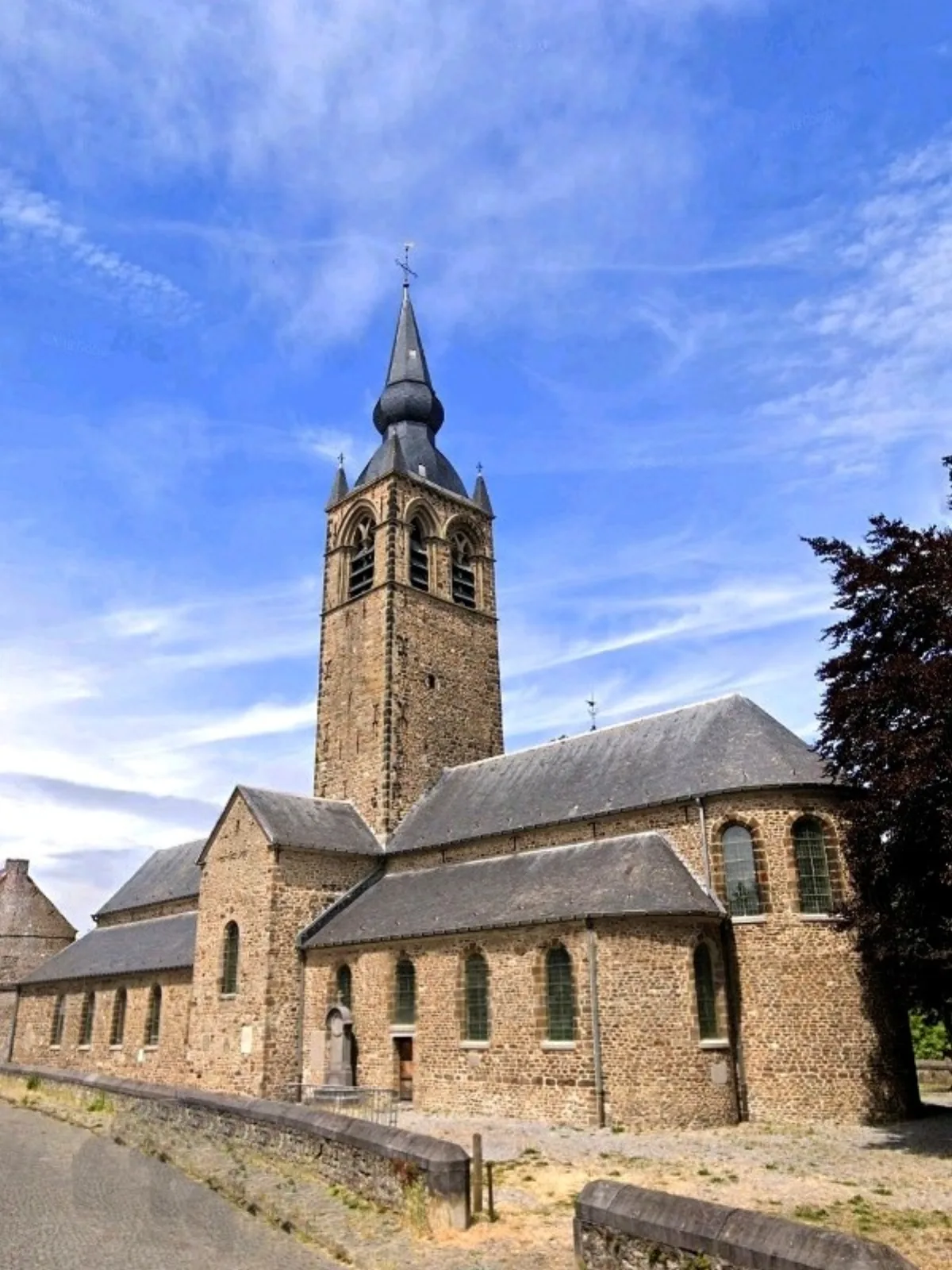 Tous les saints, Blaton