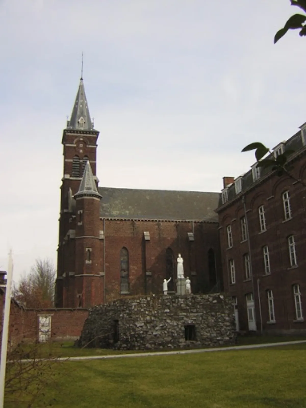 Notre-Dame de la Salette, Tournai