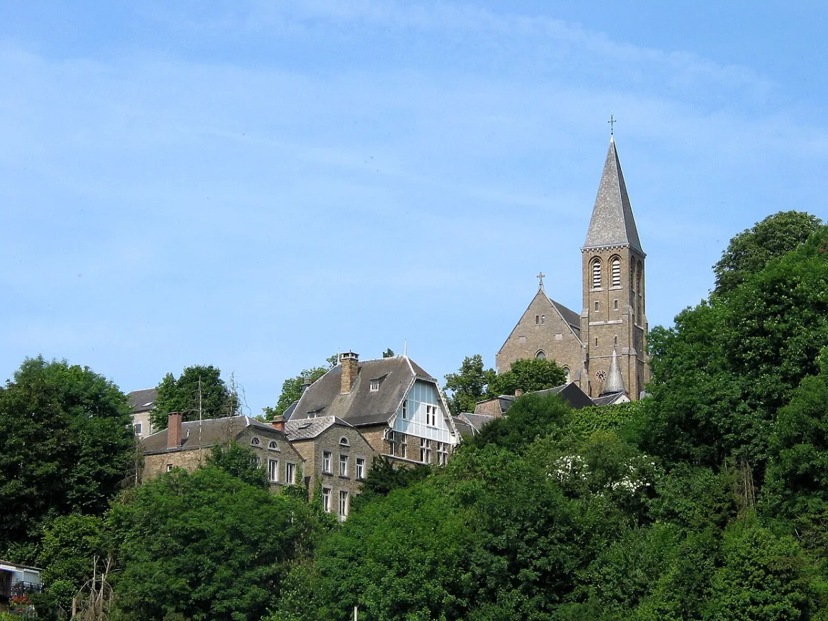 Esneux Saint-Hubert, Esneux