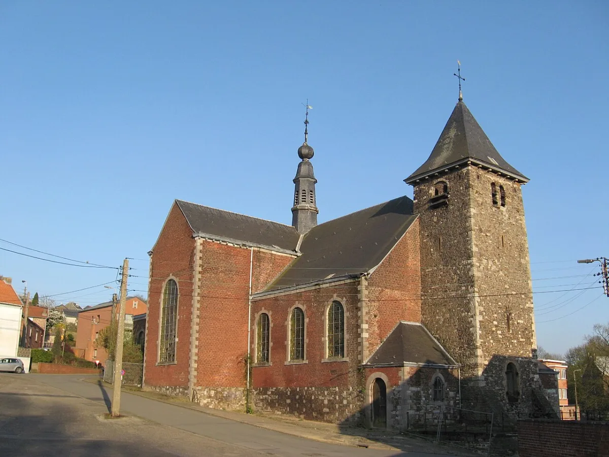 Saint-Pierre, Hollogne aux Pierres