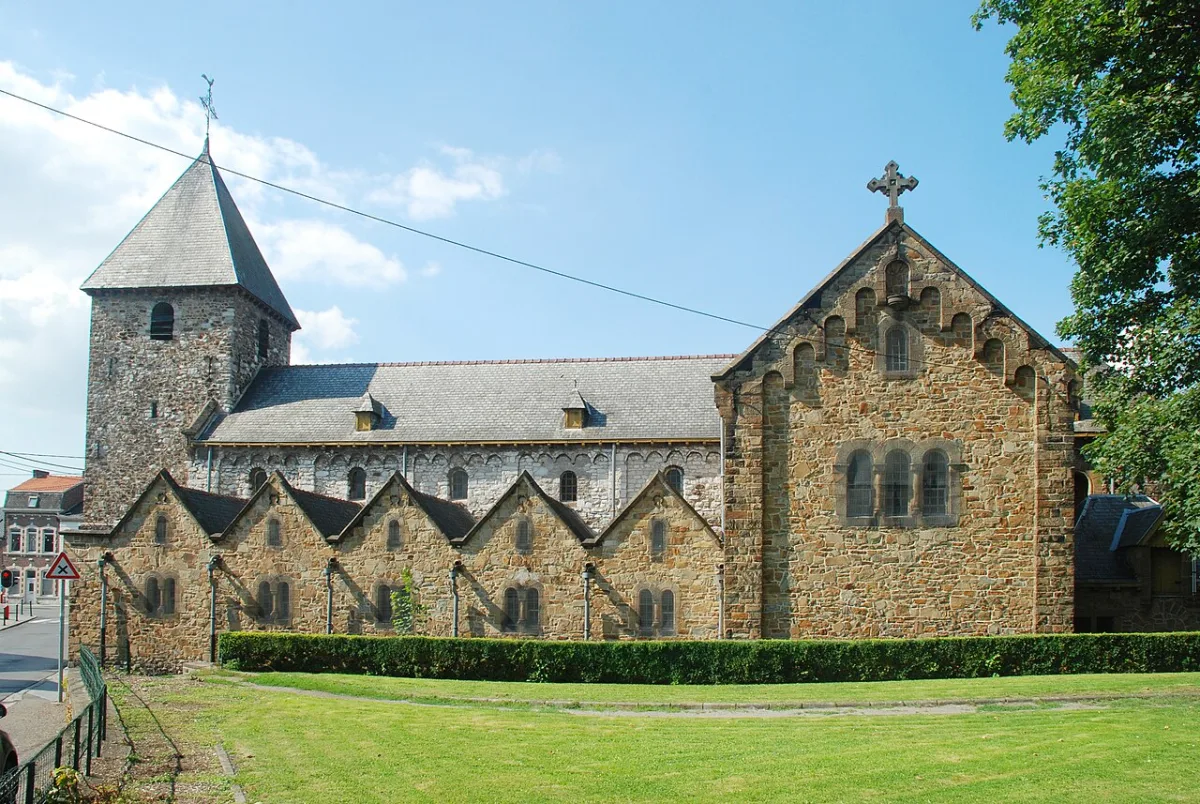 Saint-Pierre, Andenelle