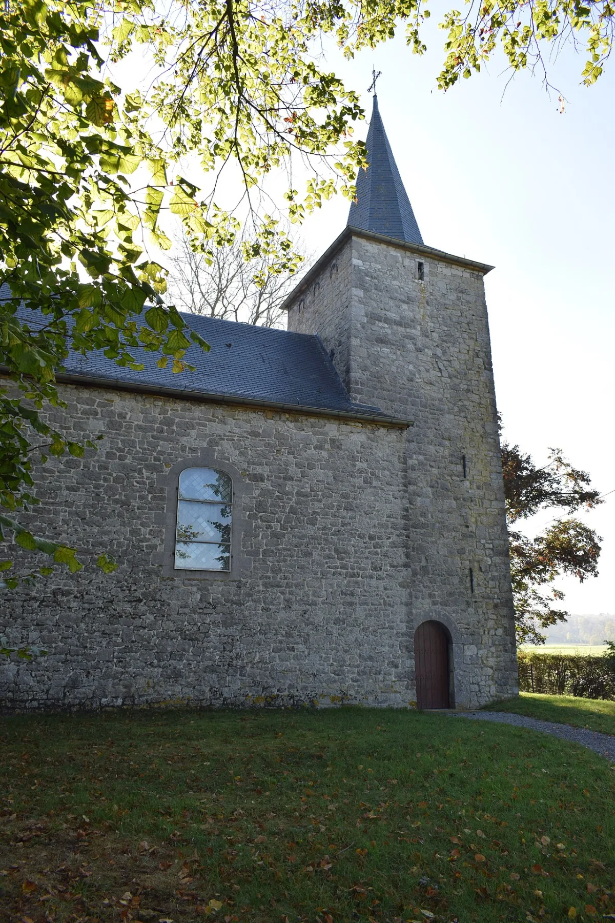 Saint-Servais, Tahier