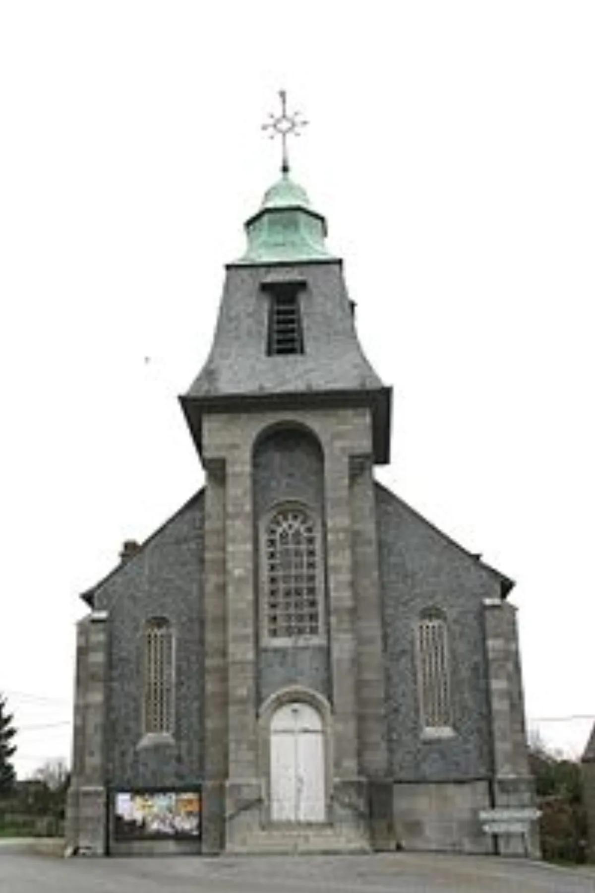 Saint-Pierre, Bourseigne-Vieille