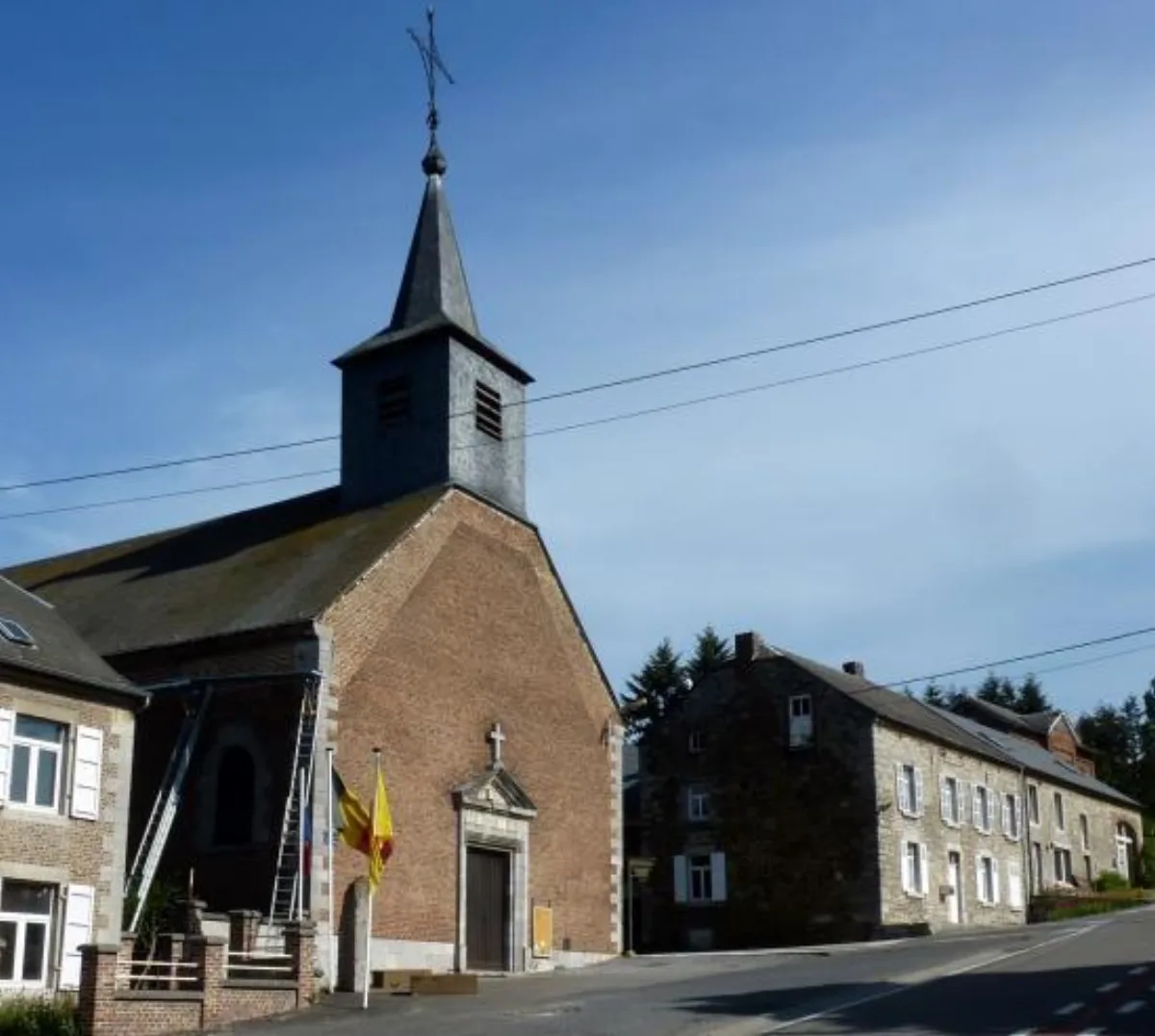 Saint-Servais, Heer
