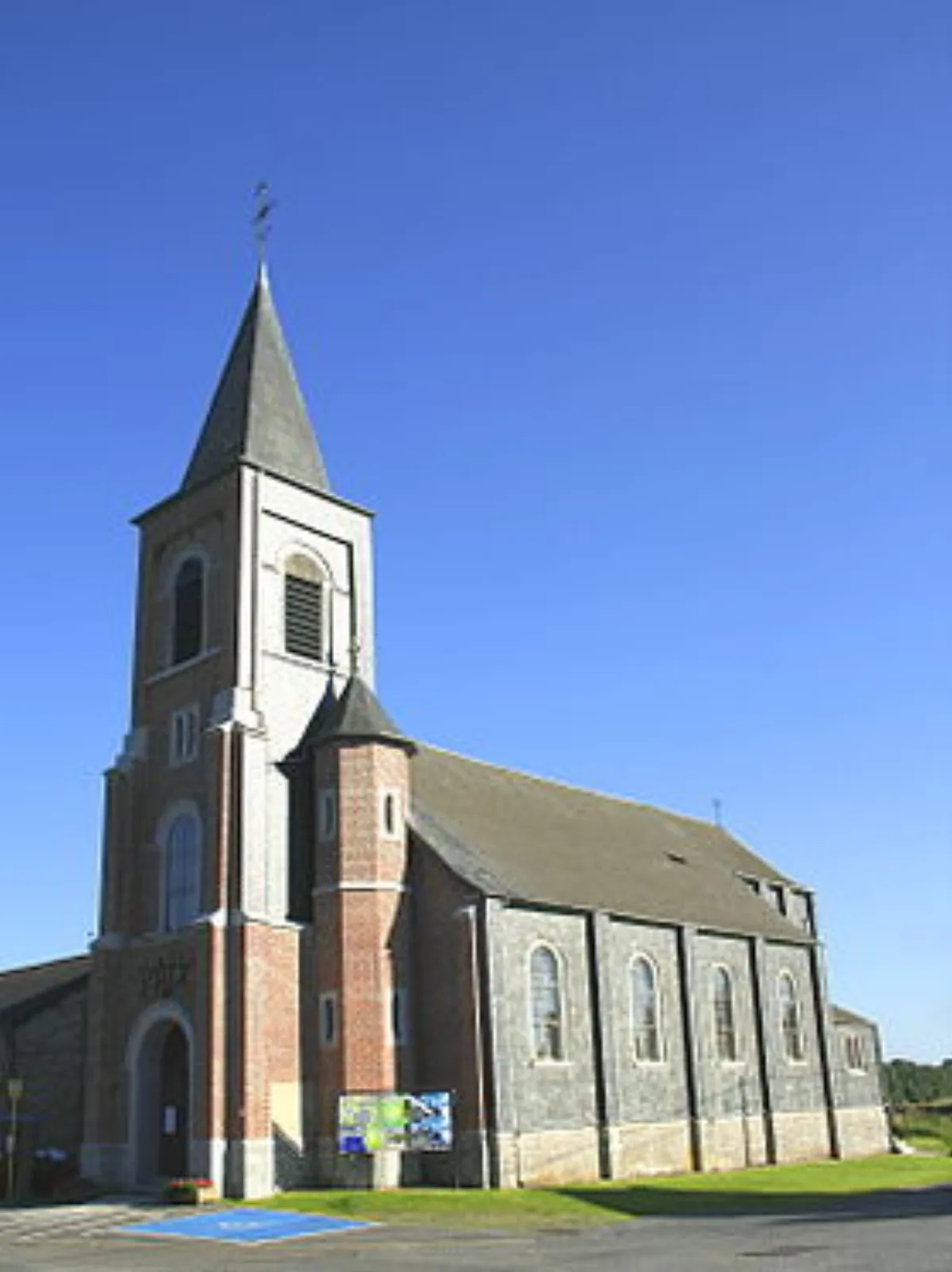 Notre-Dame, Petite-Chapelle