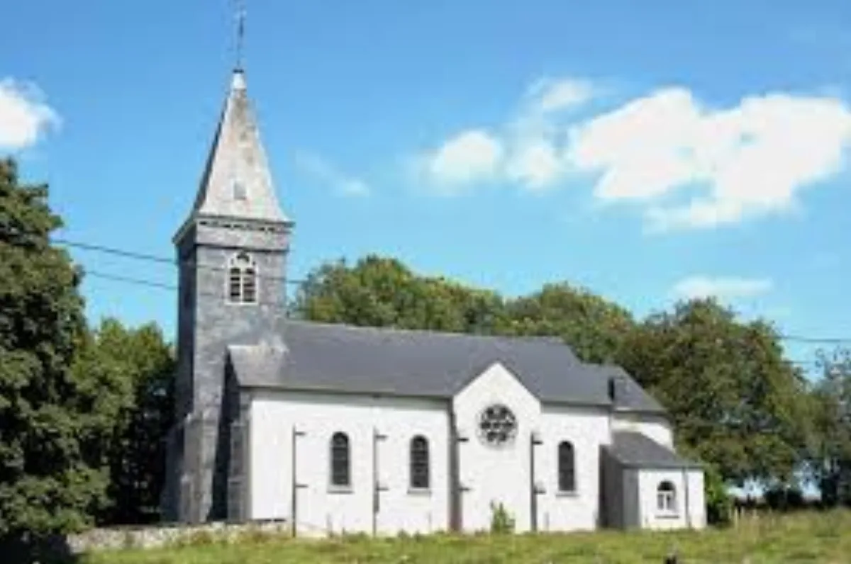 Saint-Pierre, Sainlez