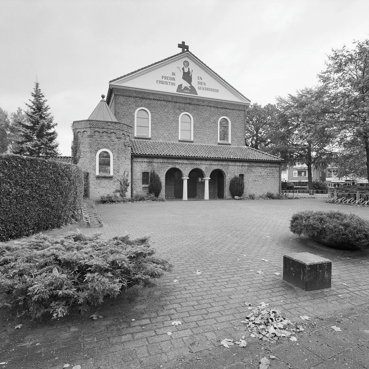 Paulus, Emmen