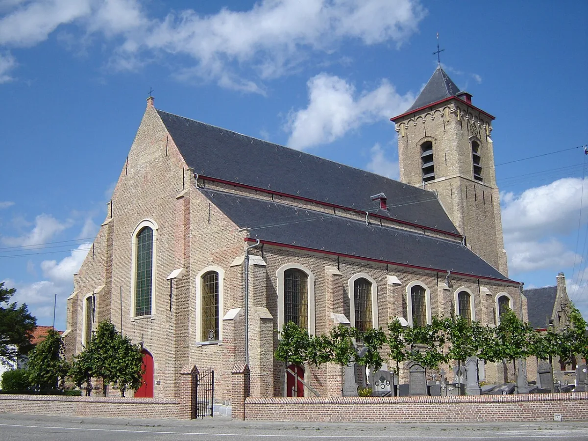 Heilige Drievuldigheid en Heilige Christianuskerk, Damme