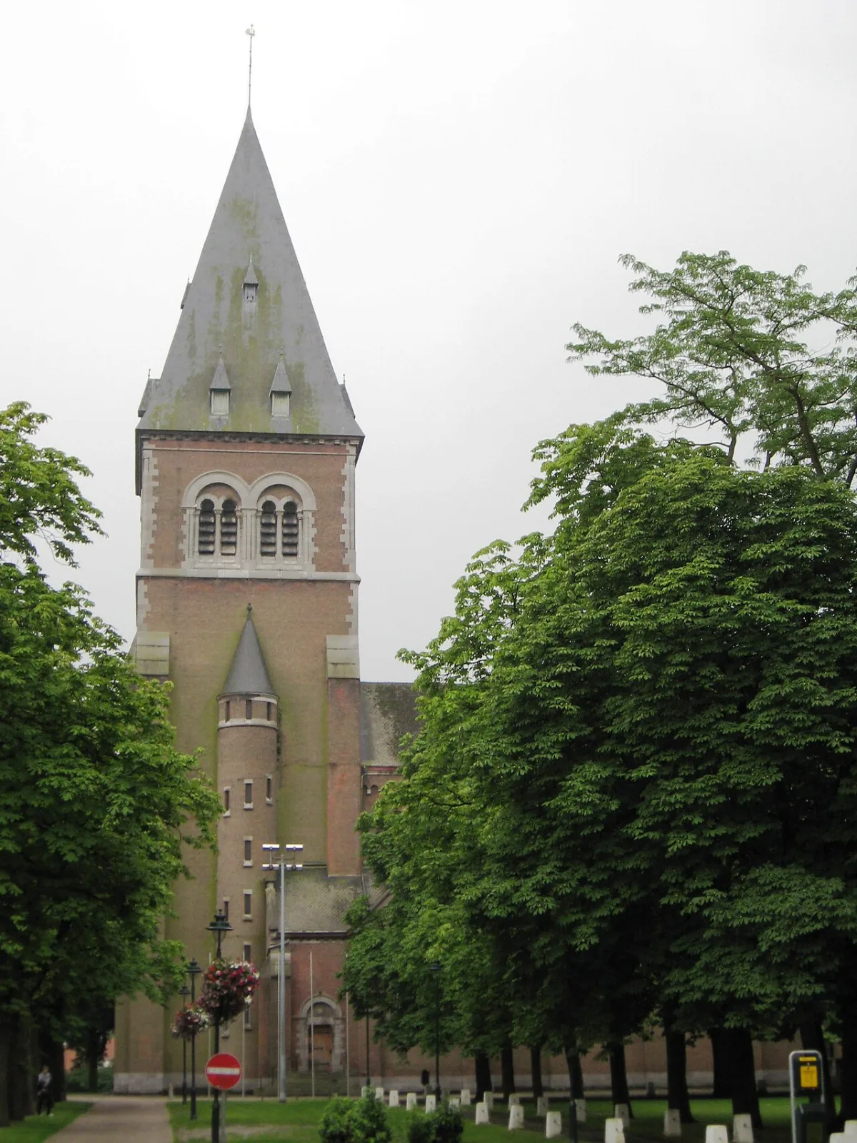 Onze-Lieve-Vrouw-Tenhemelopnemingkerk, Leopoldsburg
