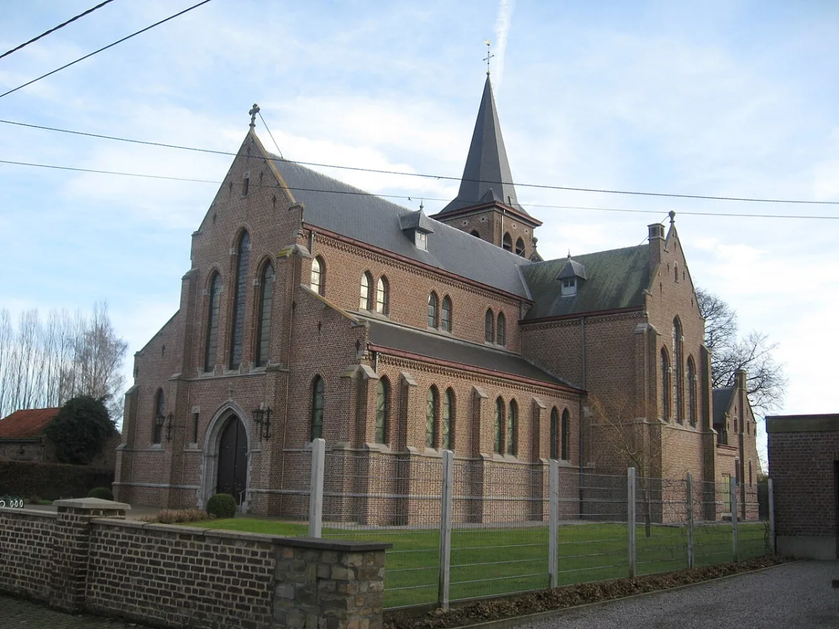 Onze-Lieve-Vrouw van het Heilig Hartkerk, Linter