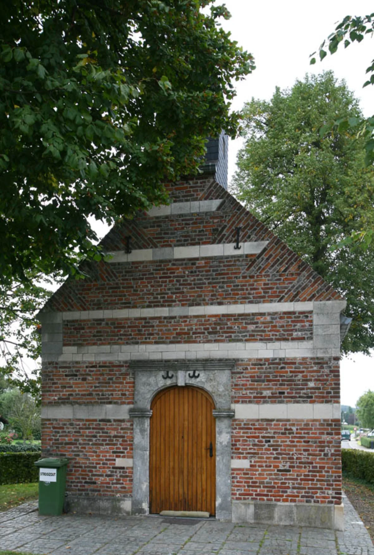 Sint-Luciakapel, Linter