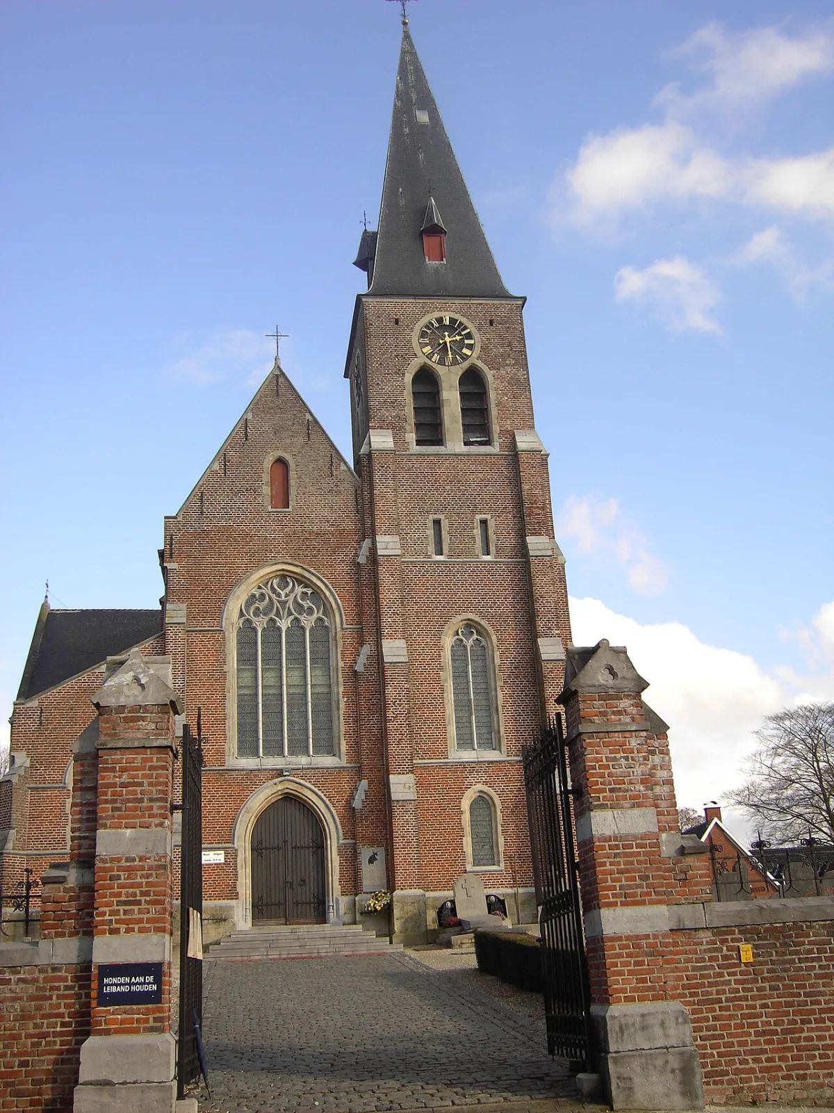 Sint-Andreaskerk, Strijpen