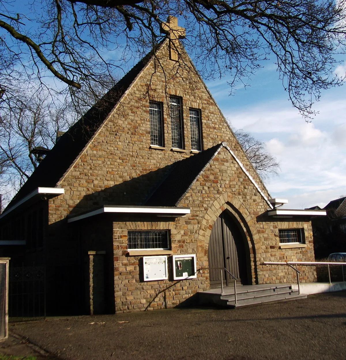 Heilige Familiekerk, Schoten