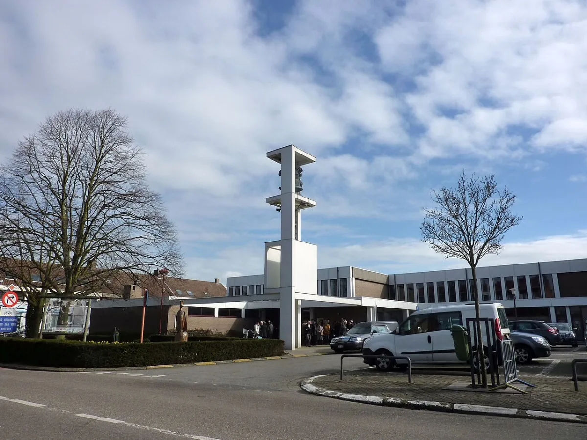 Onze-Lieve-Vrouw-Geboortekerk, Stabroek