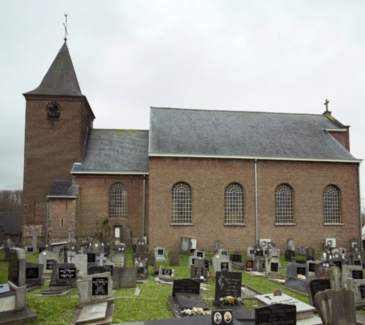 Sint-Blasiuskerk, Zwalm