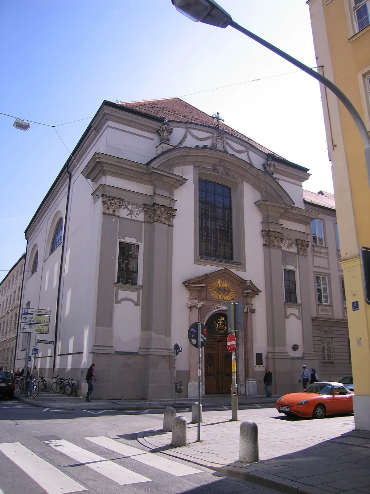 Herzogspitalkirche, München