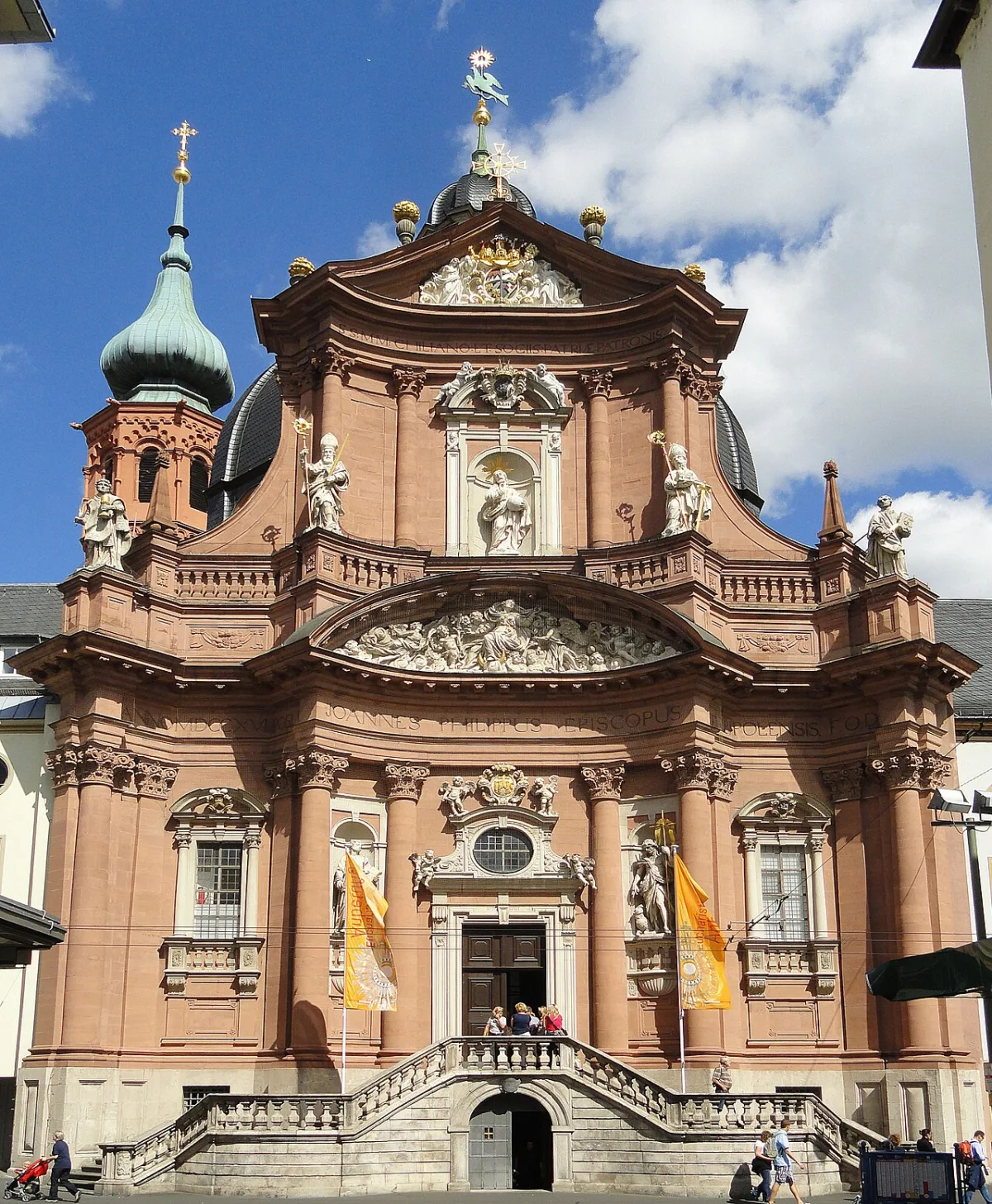 Neumünster, Würzburg