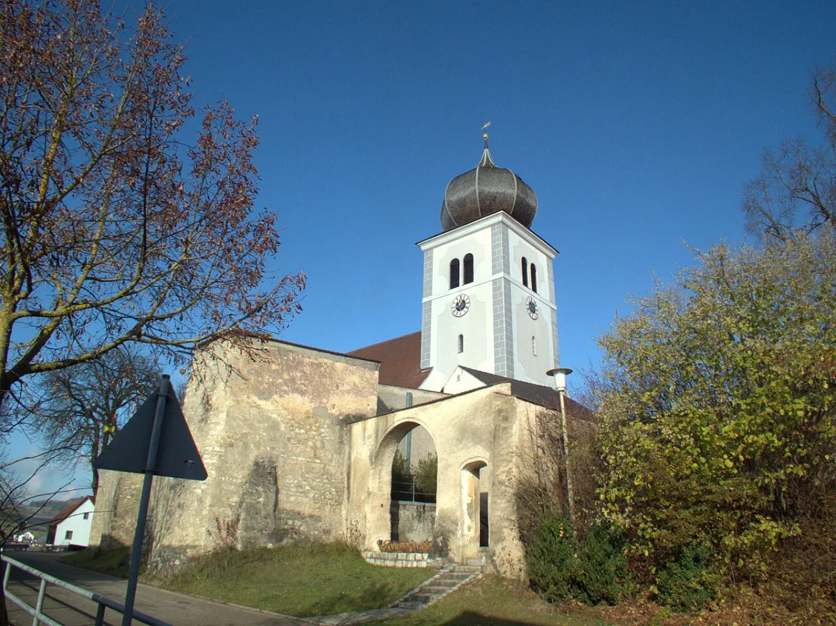 Mariä Geburt, Velburg