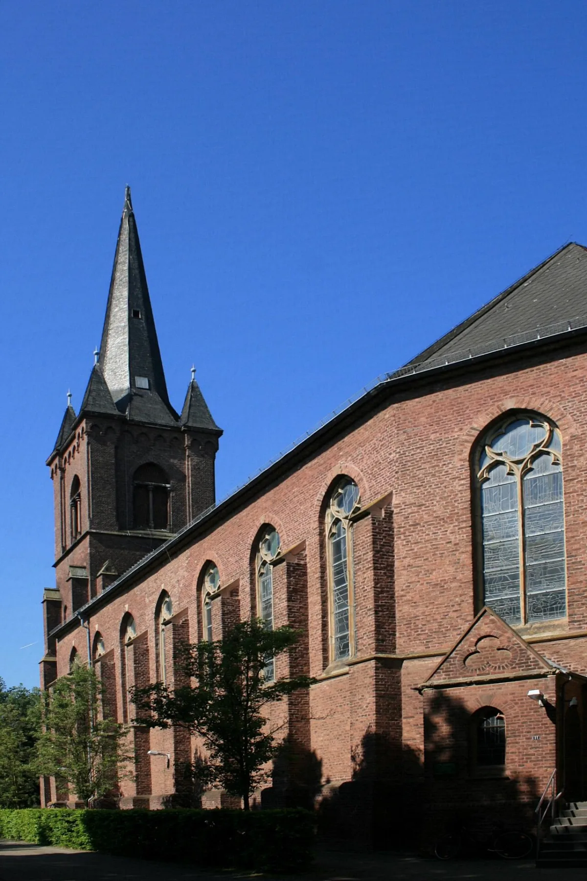 St. Thomas von Canterbury, Niederzier