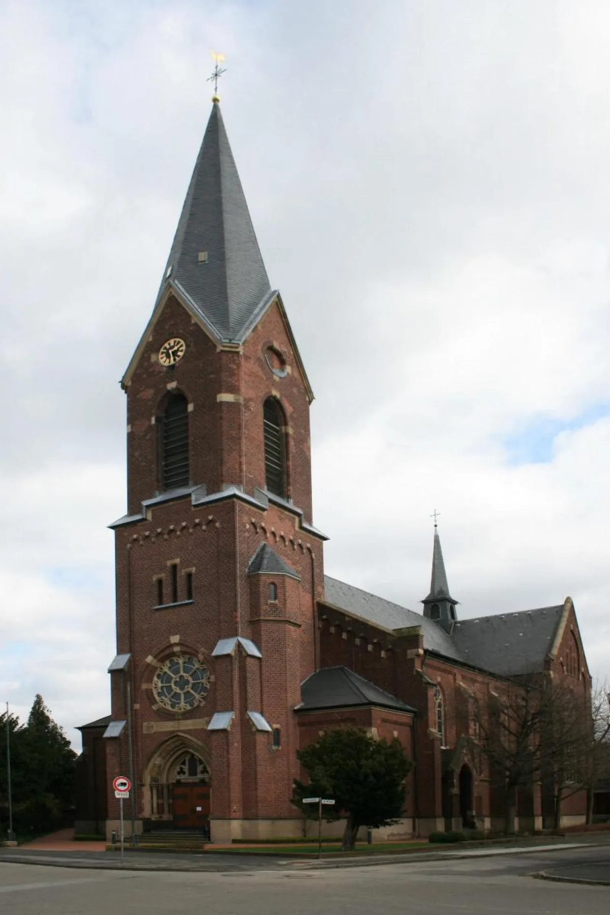 Pfarrkirche St. Leonhard, Hückelhoven