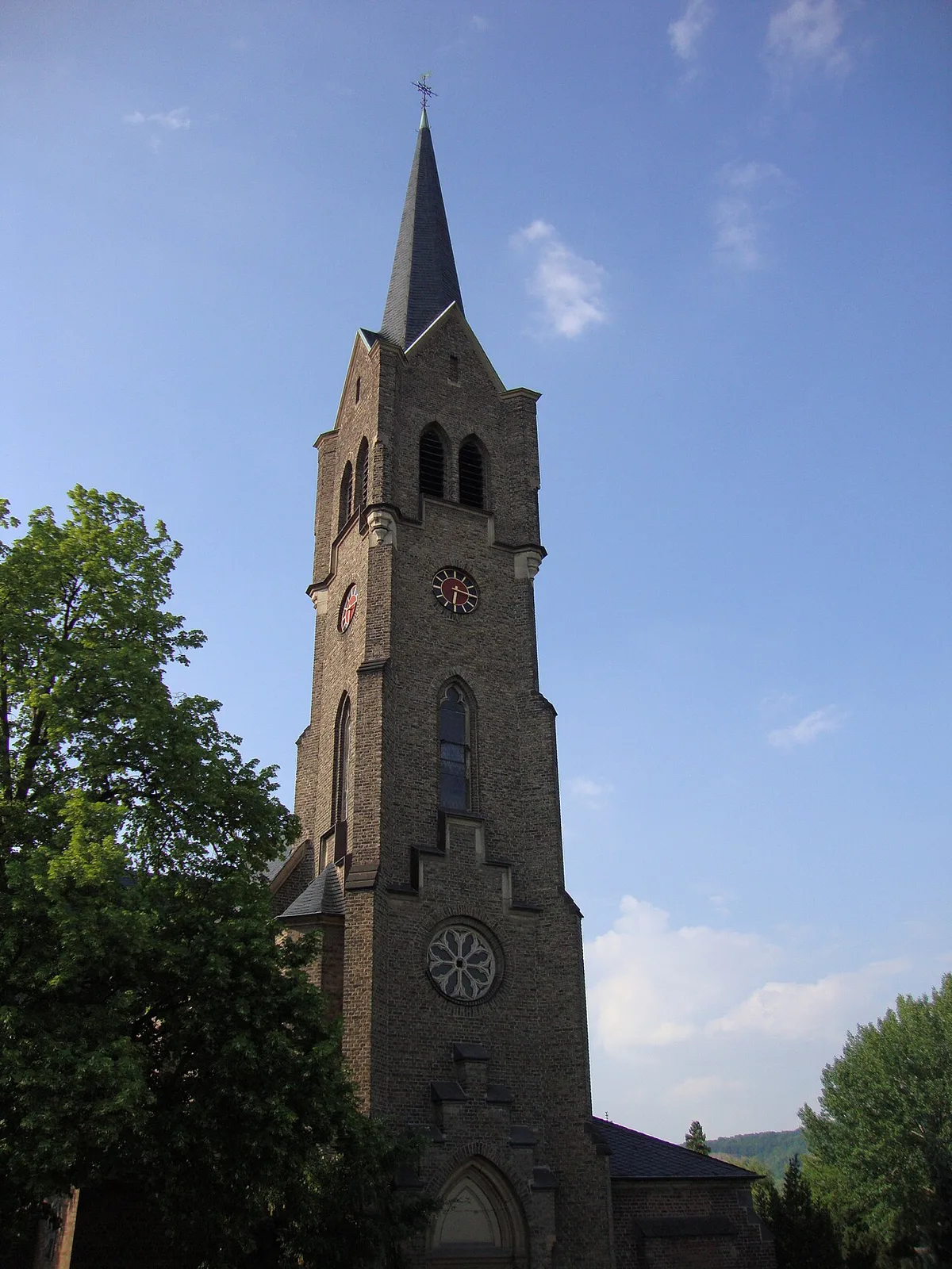 St. Evergislus Kirche, Bonn