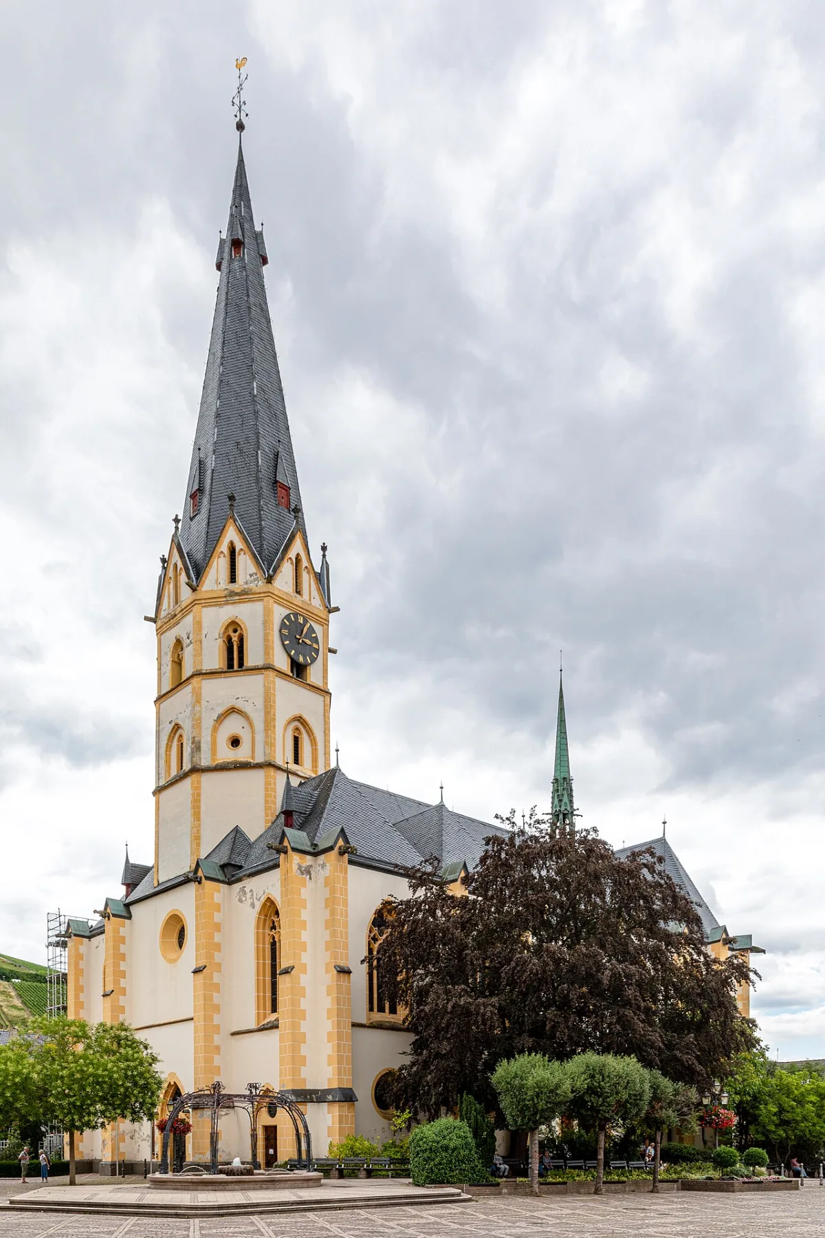 St. Laurentius, Bad Neuenahr-Ahrweiler