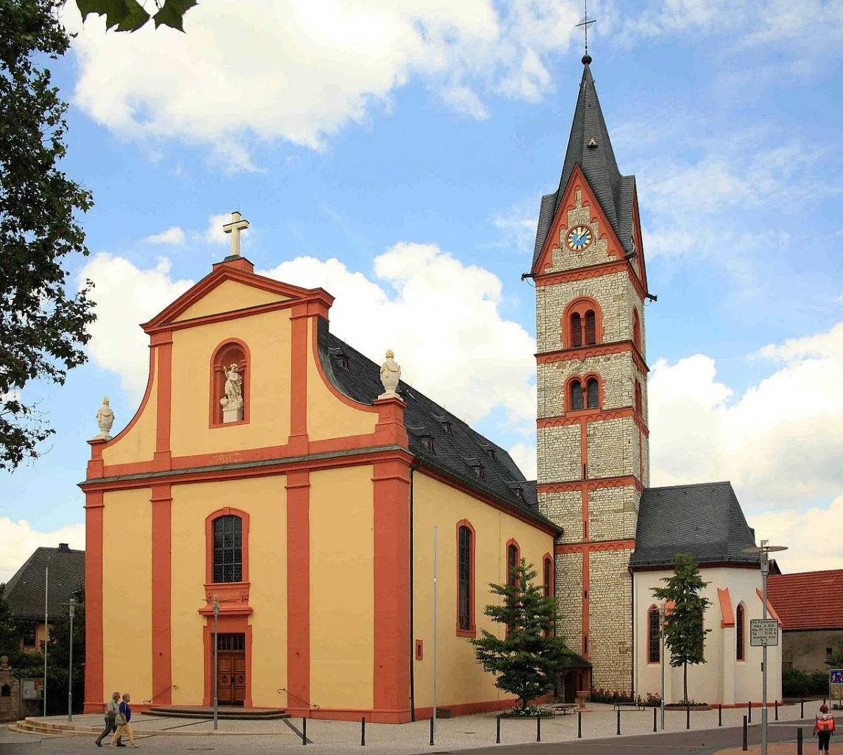 Katholische Kirche St. Georg, Nieder-Olm