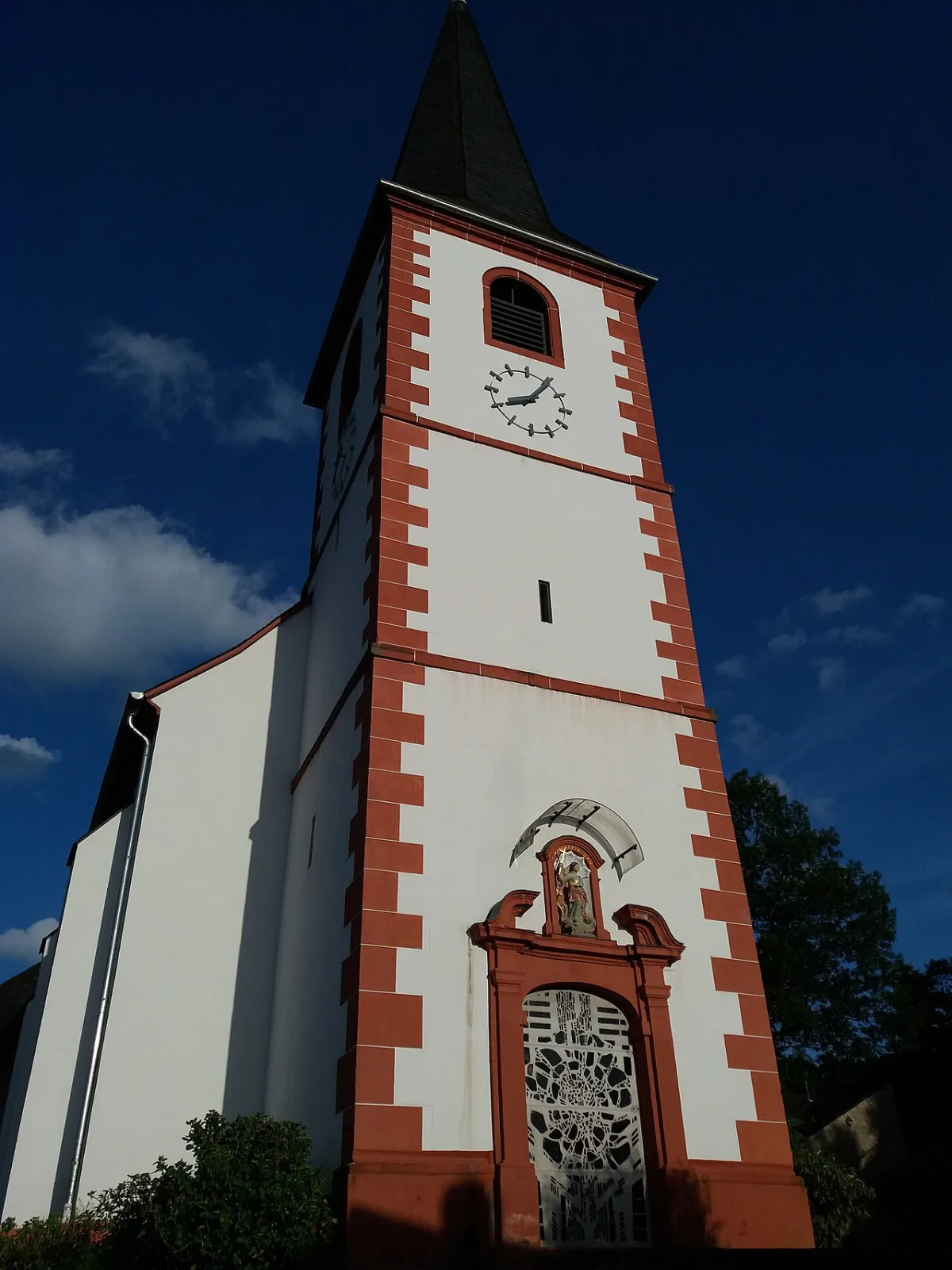 St. Margareta, Kenn