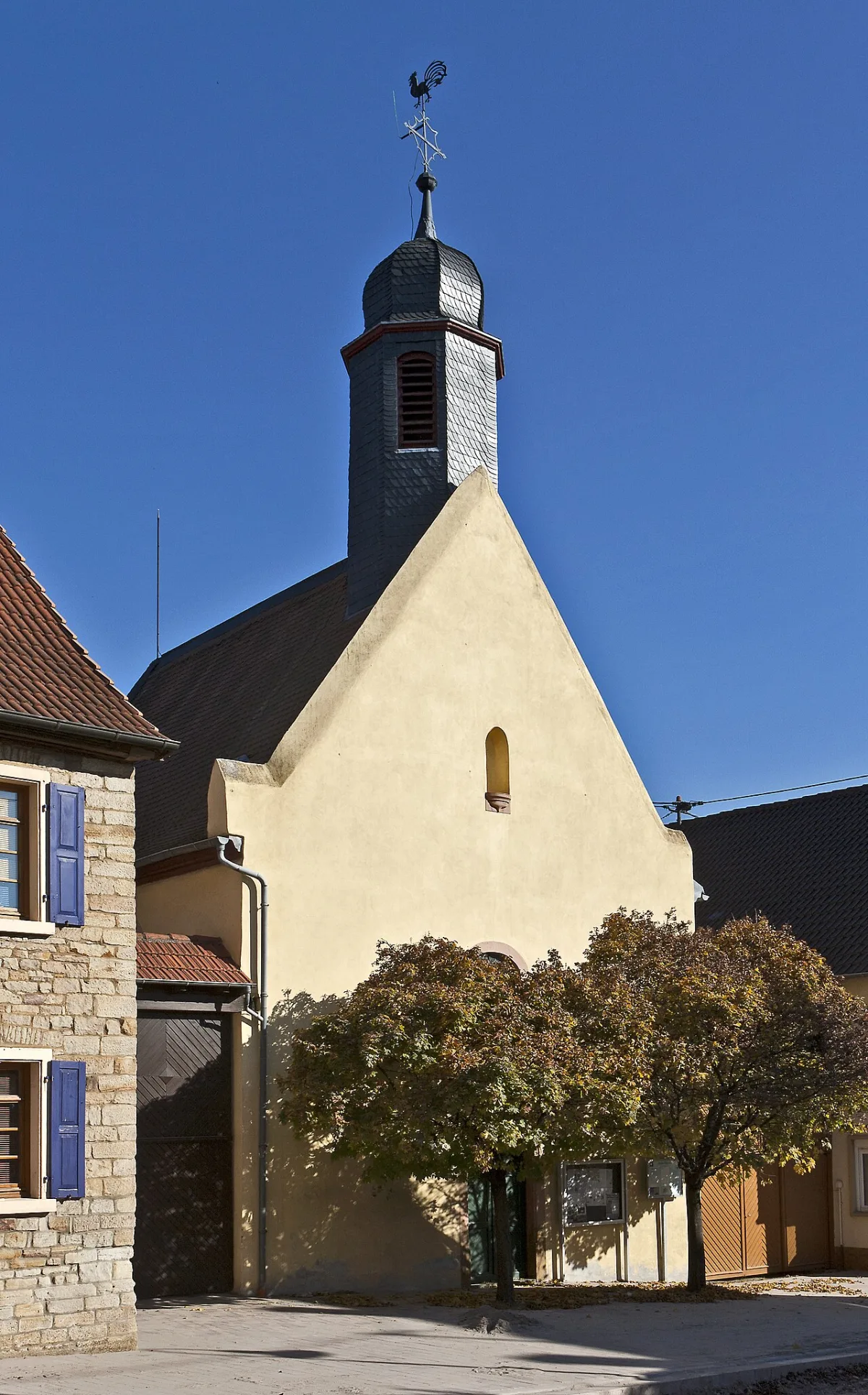 Kath. Kirche Mariä Himmelfahrt, Biebelnheim