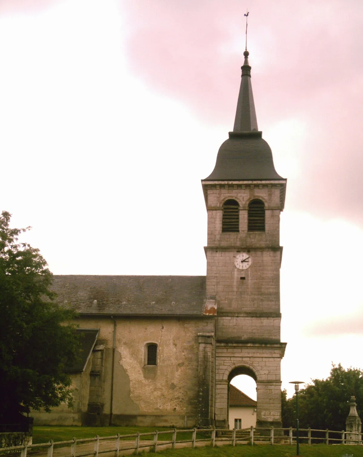 Église St-Victor & St-Ours, Champdor