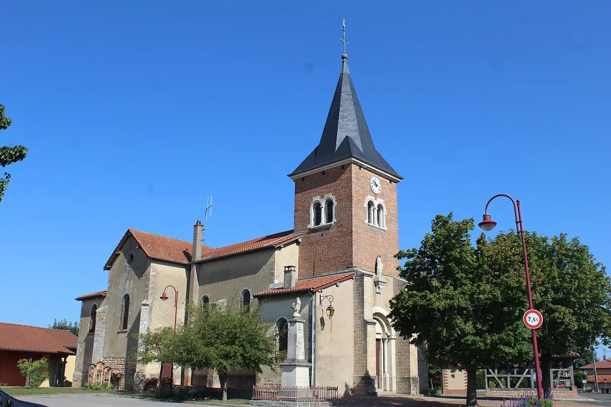 Église Nativité de la Sainte Vierge, Sulignat