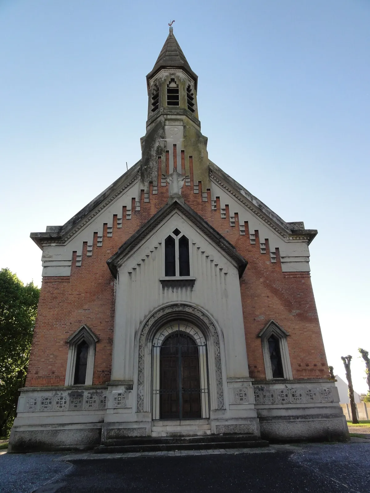 Église Saint-Quentin, Beautor