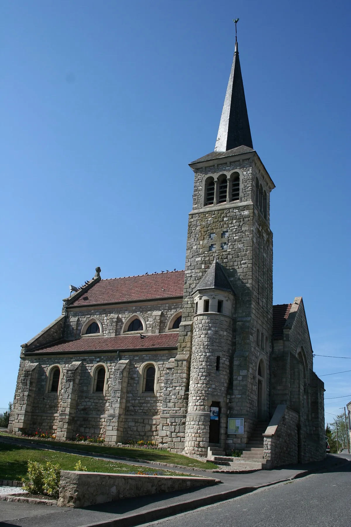 Église Saint-Quentin, Brasles