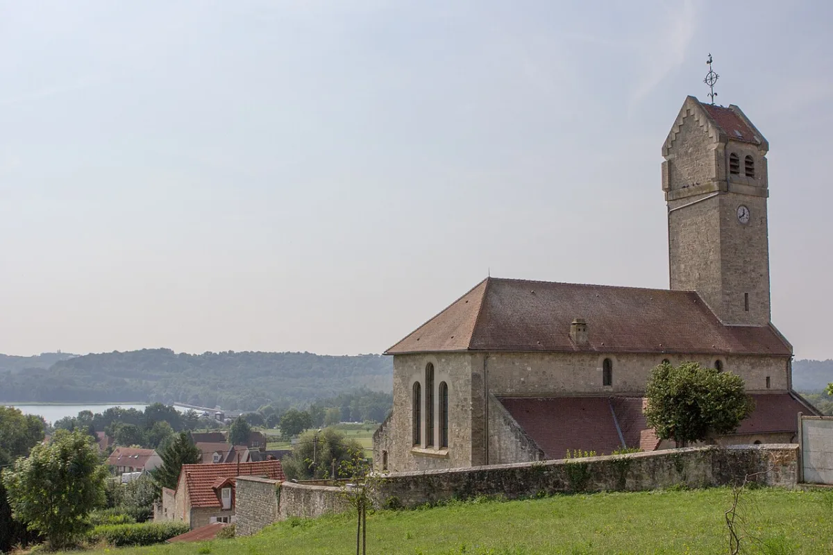 Chamouille, Chamouille