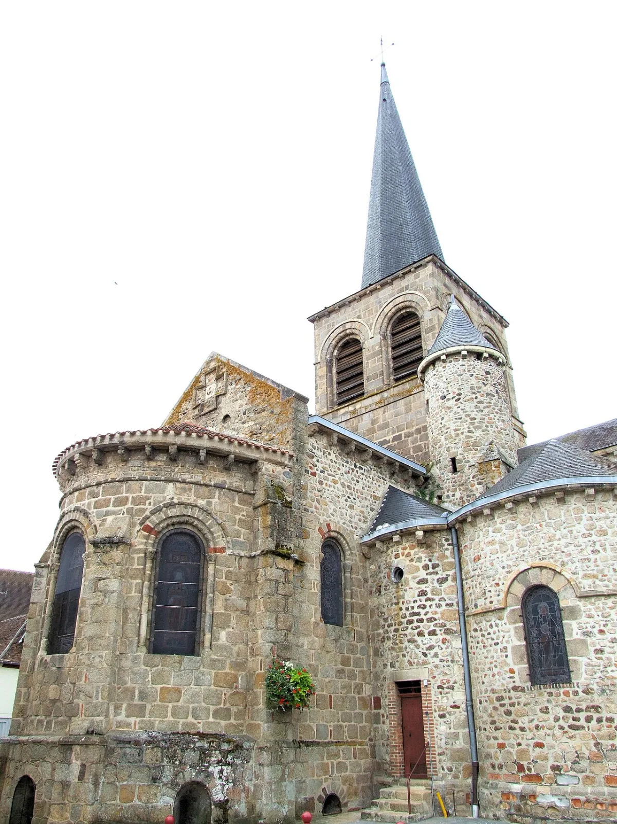 Sainte Marie (de DOMERAT), Domerat