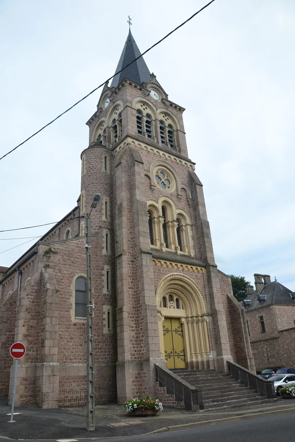 Saint Jean Baptiste, Lapalisse