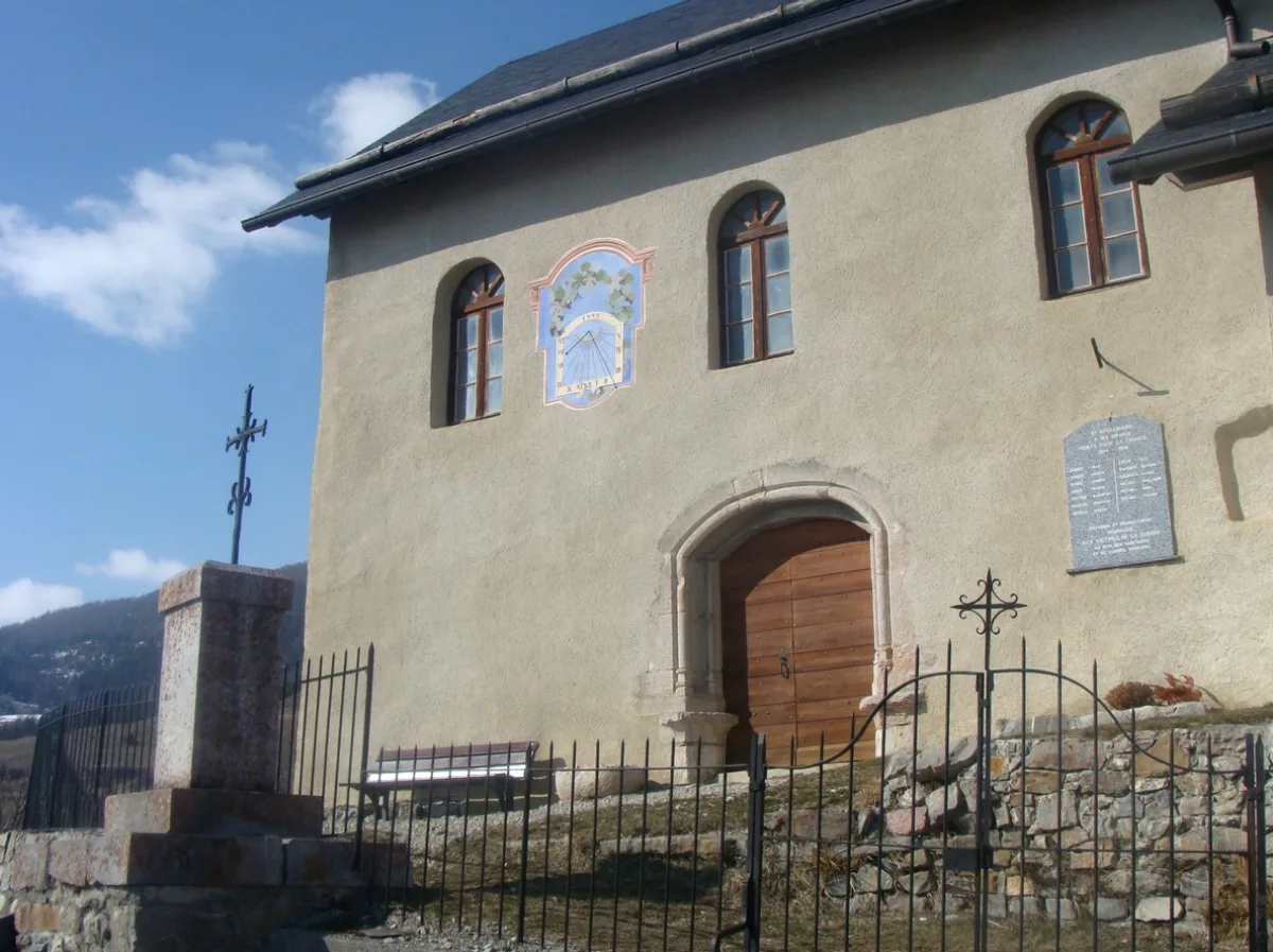 Église Saint-Apollinaire, Saint-Apollinaire