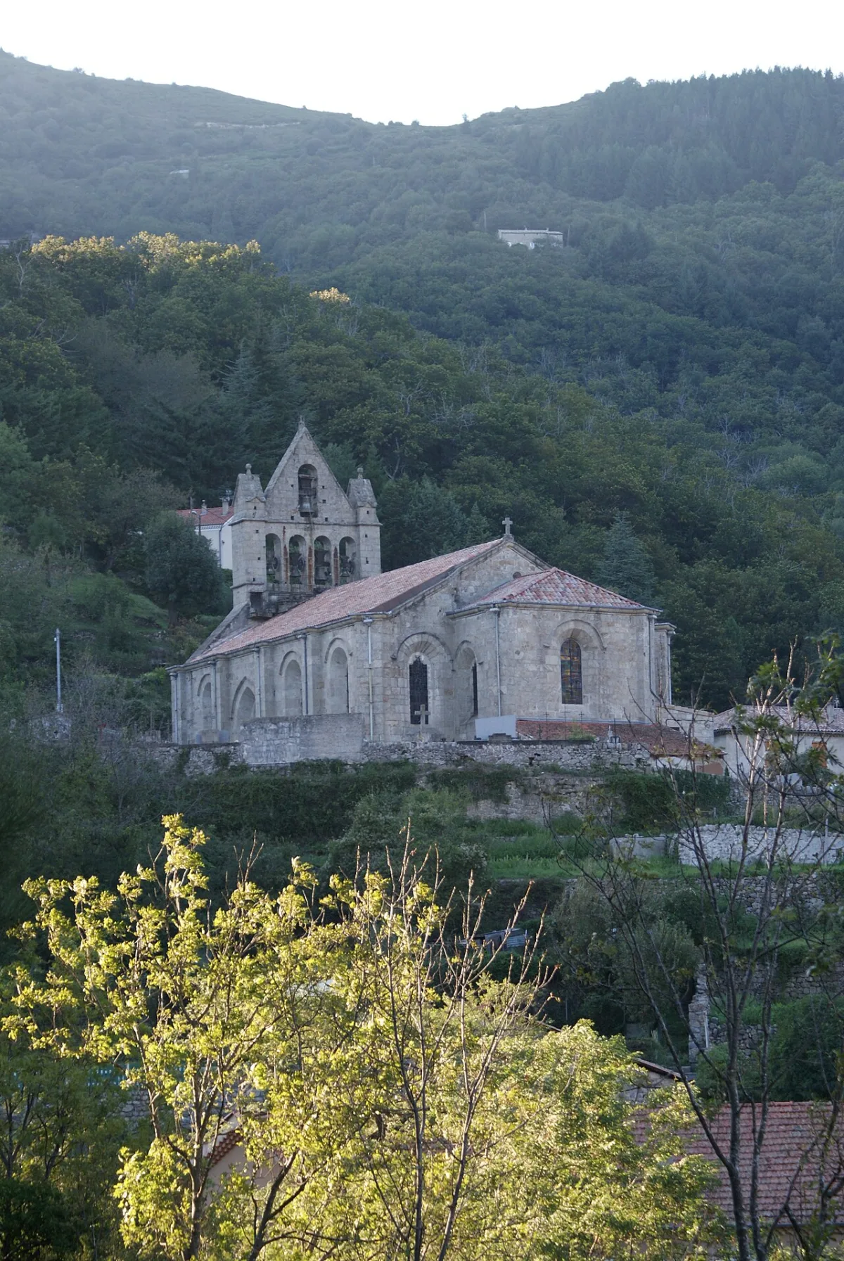 Eglise St André (Eglise de Burzet), Burzet