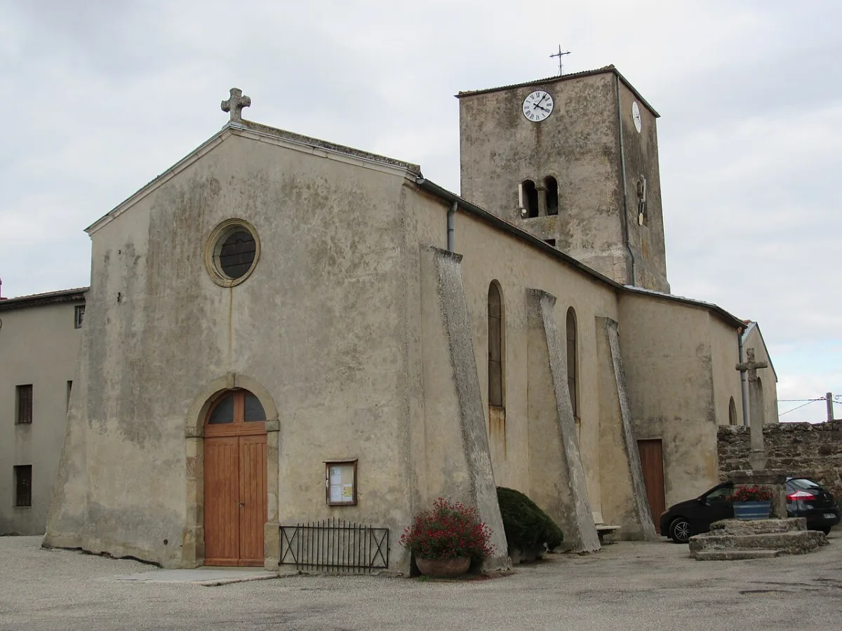 Église de Charnas, Charnas