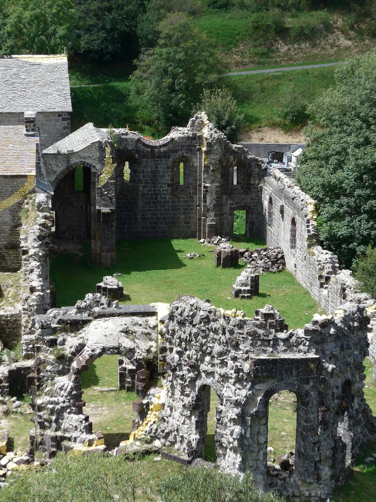 Mazan l'Abbaye, Mazan L'Abbaye