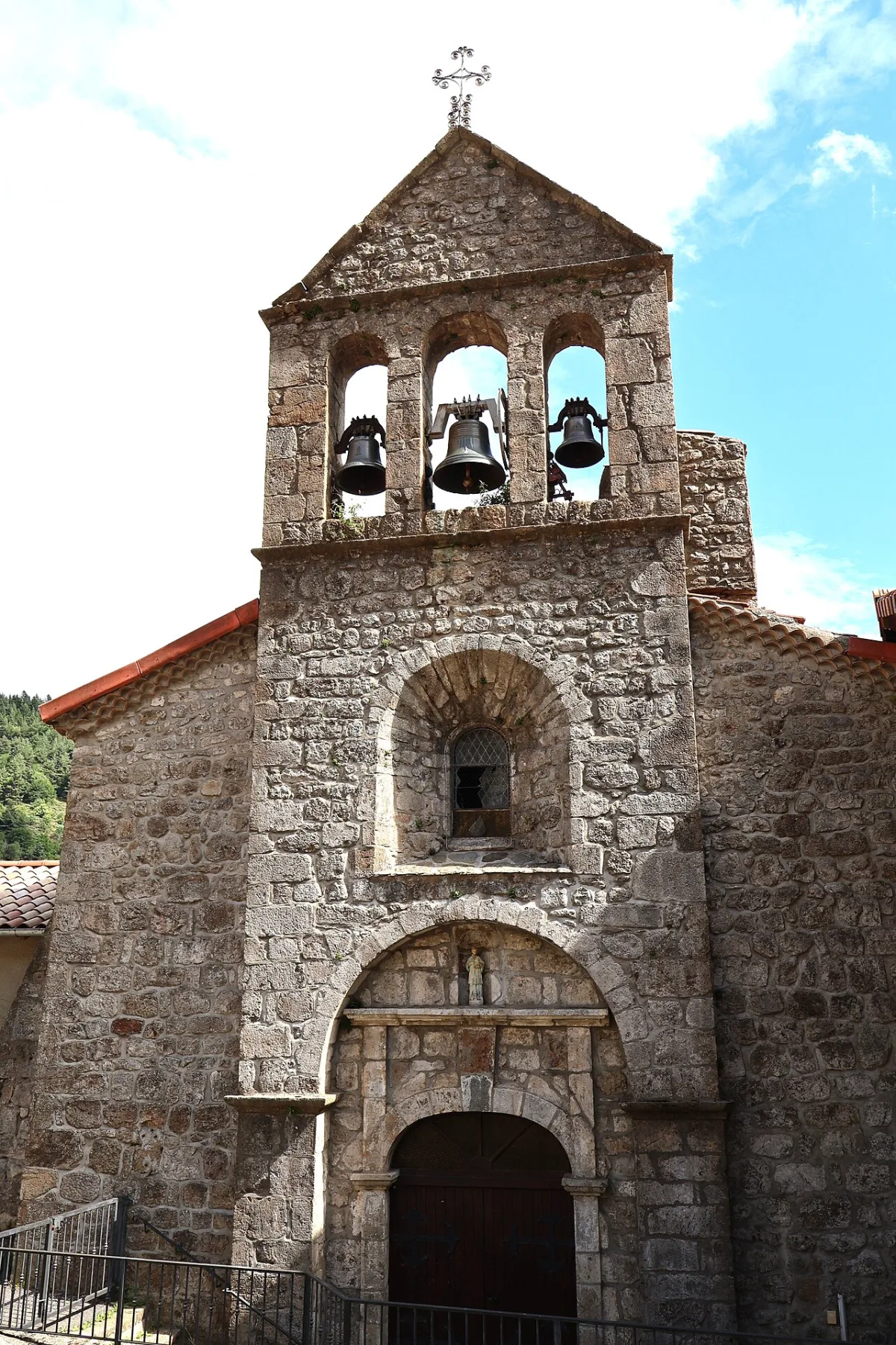 Eglise St Sylvestre (Eglise du Roux), Le Roux