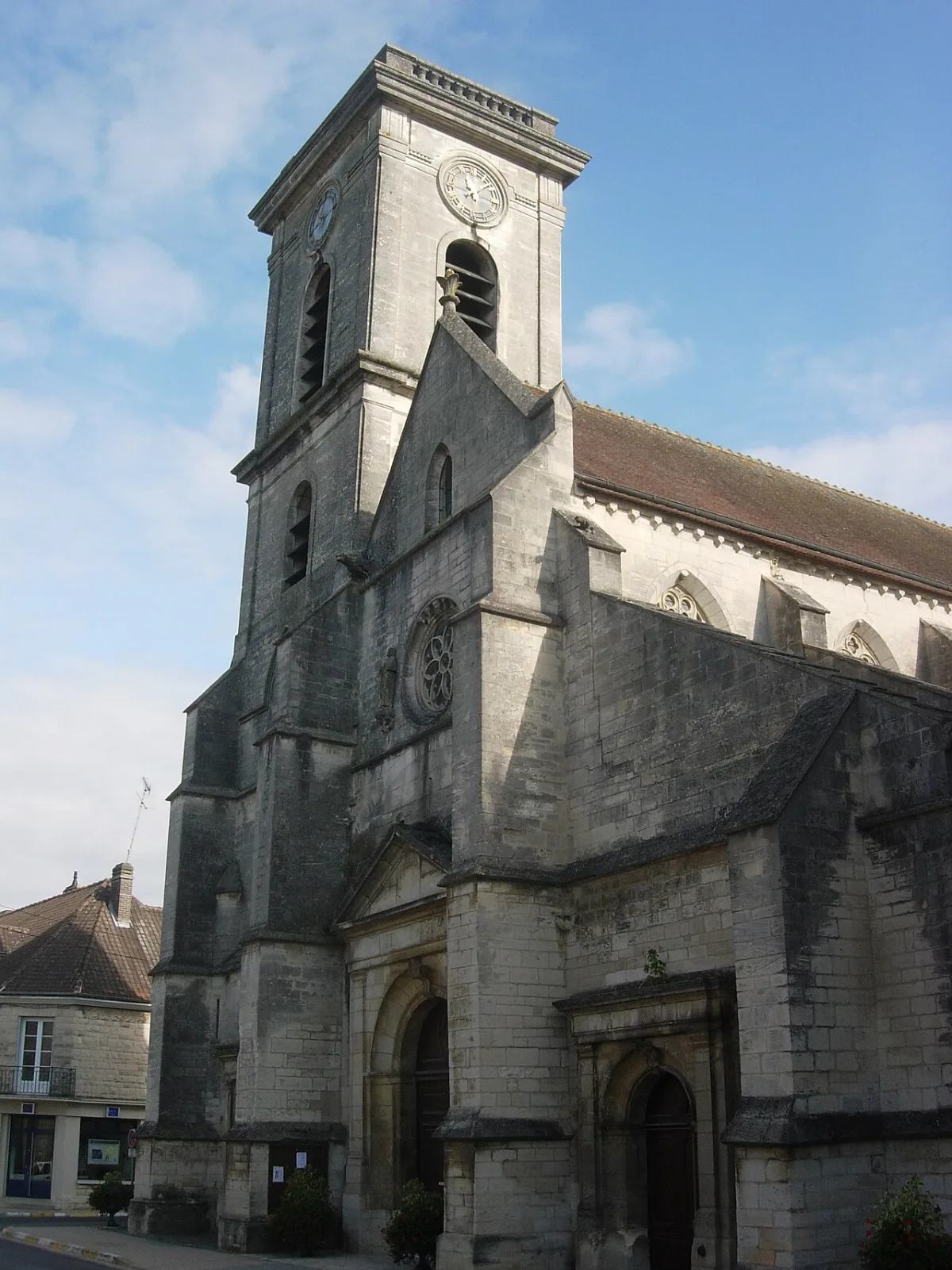 Saint Pierre, Brienne Le Chateau