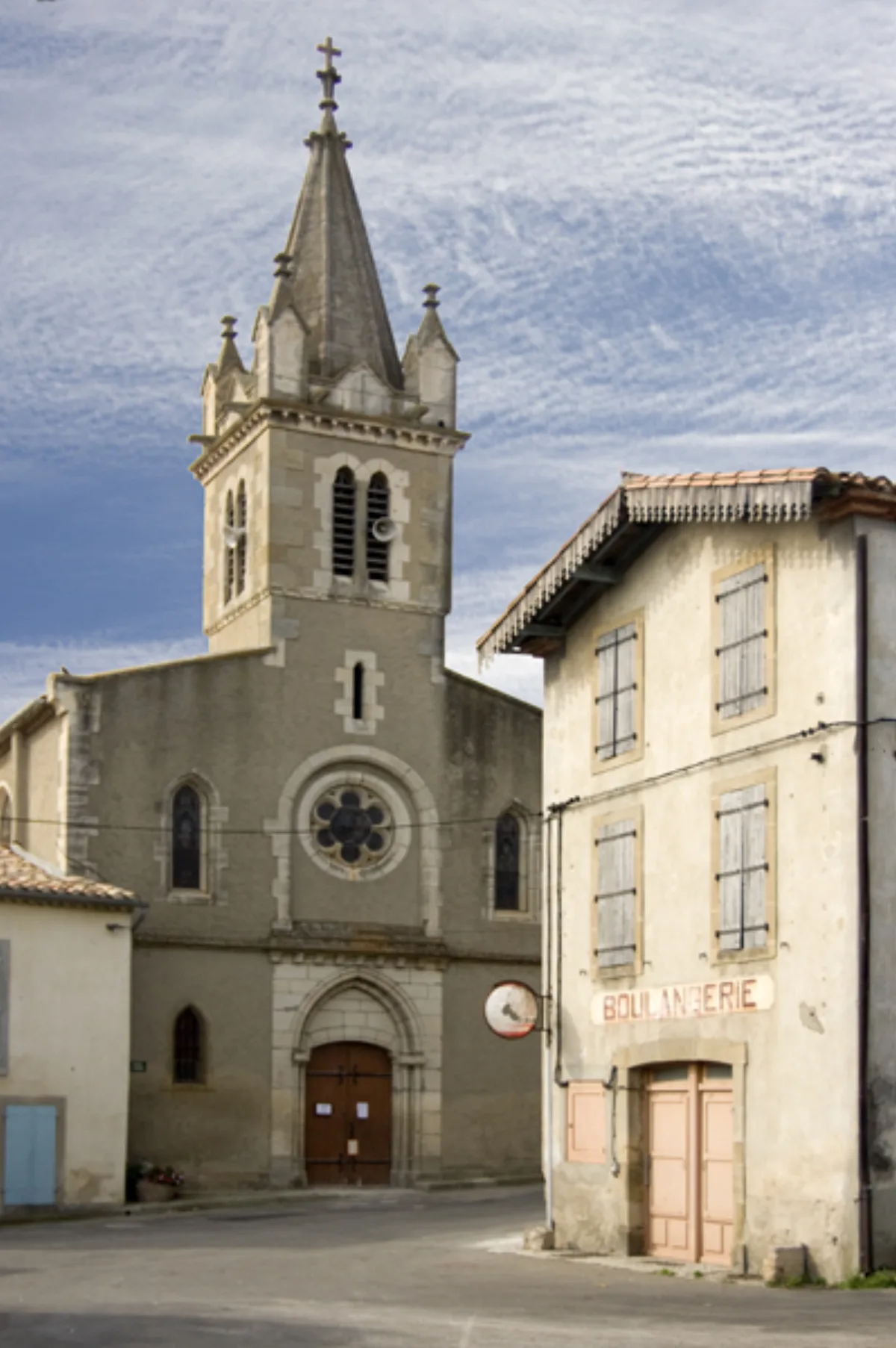 Église St. Pierre-ès-Liens, Alaigne