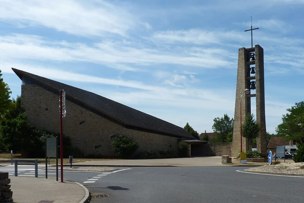 Église Saint-Pie X de Bozouls, Bozouls