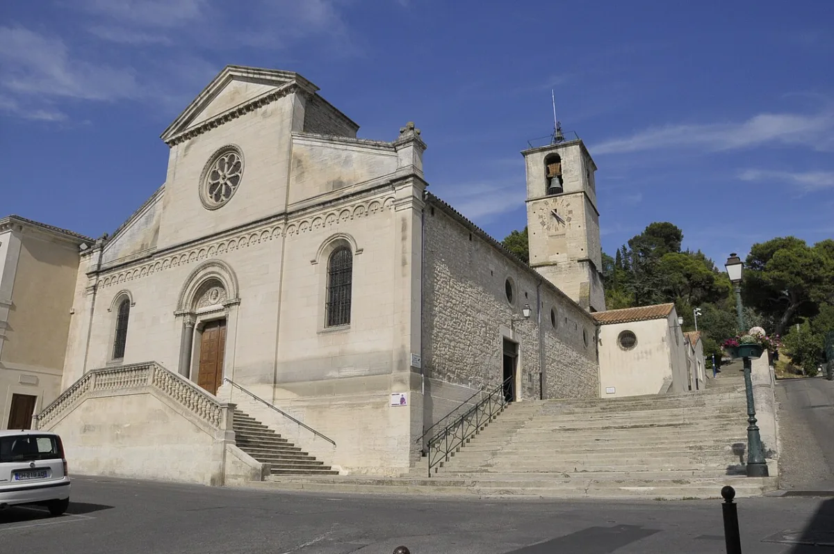 Saint Denys, Chateaurenard